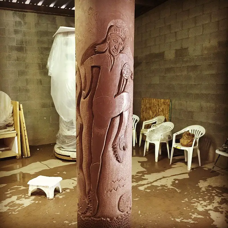 clay pillar