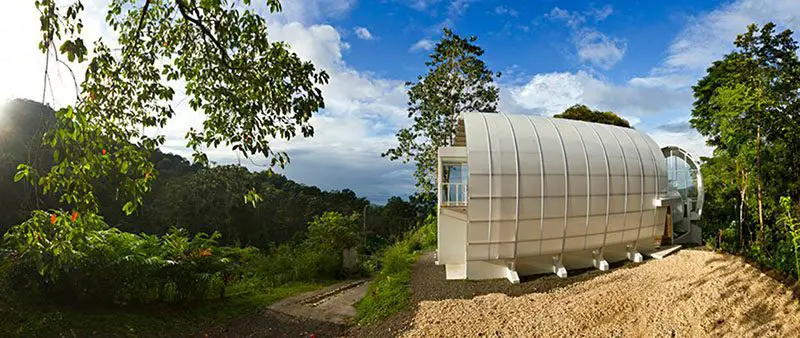 modern home in costa rica