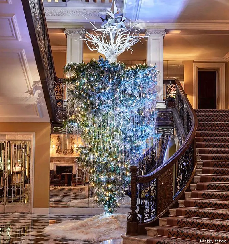 christmas tree installation claridge hotel