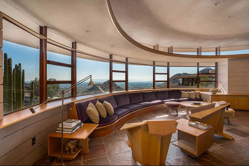 Frank Lloyd Wright Round Lykes Home on the market