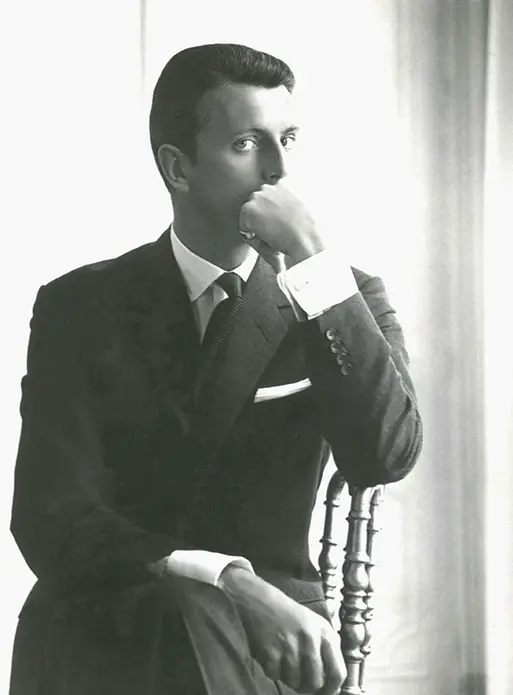 hubert de givenchy young