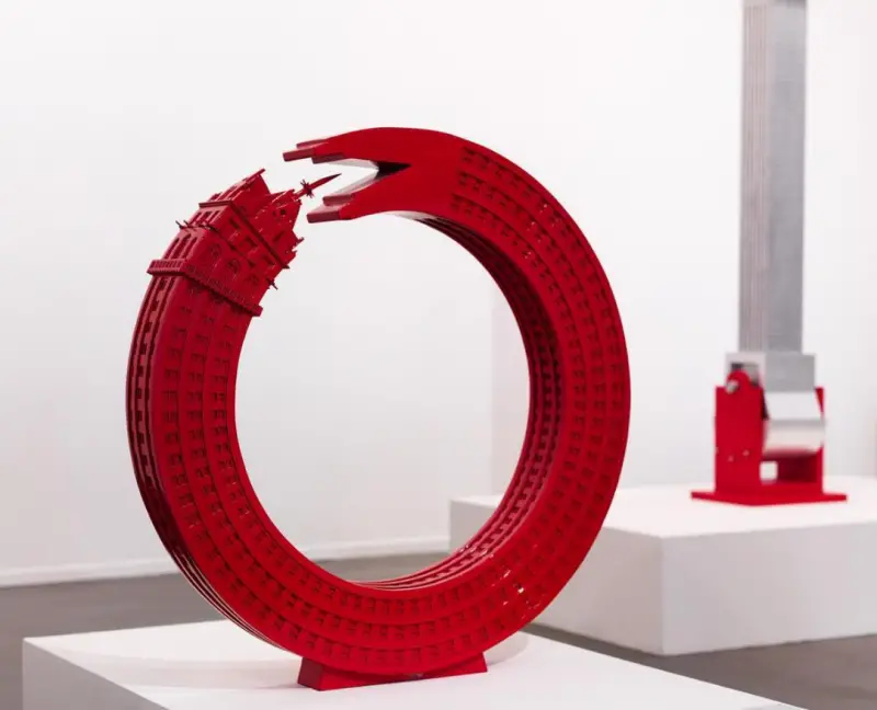 sculpture by Alexandre Arrechea