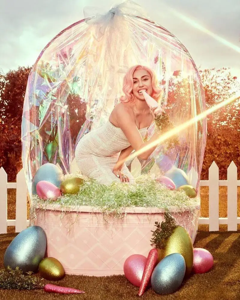 miley cyrus in easter basket