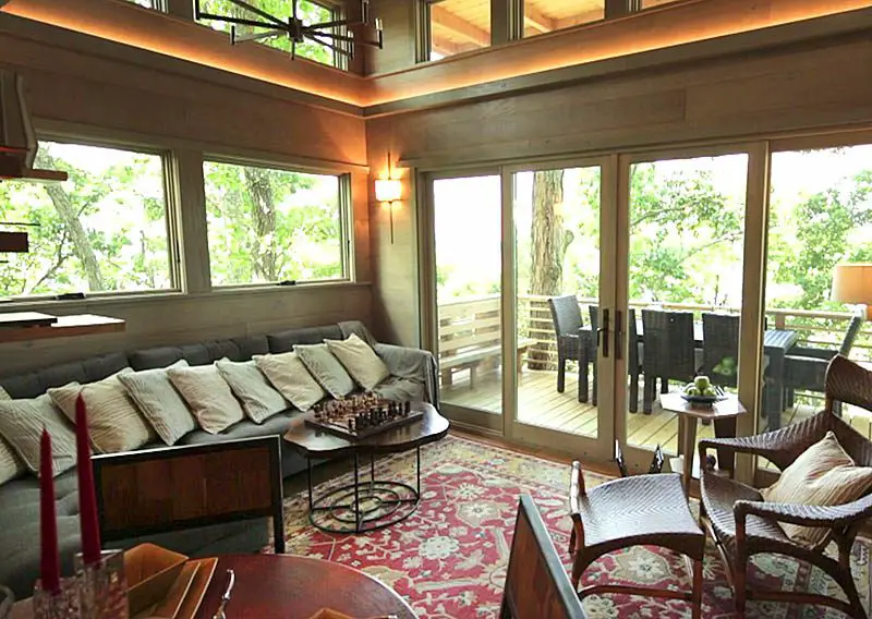 treehouse interior