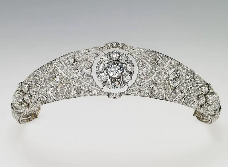 meghan markle wedding tiara