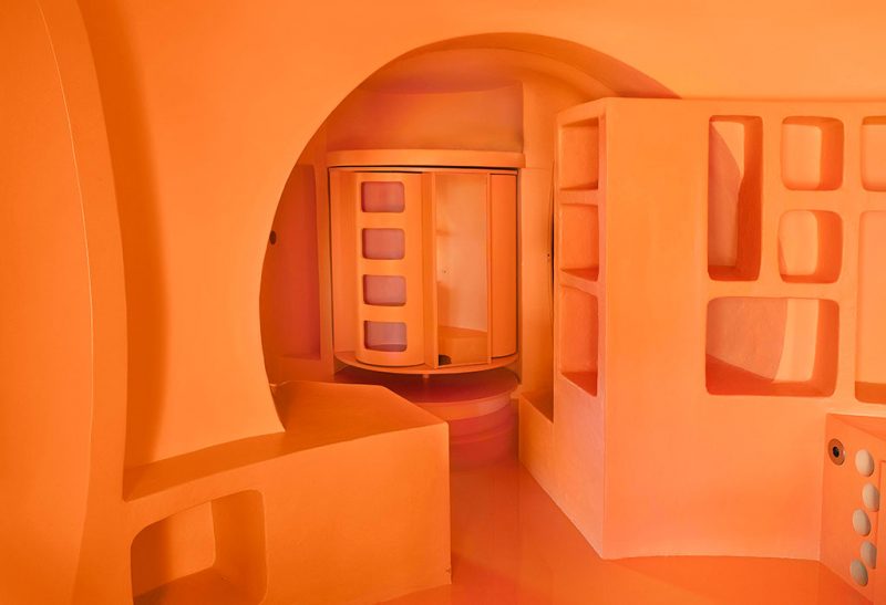 all orange room