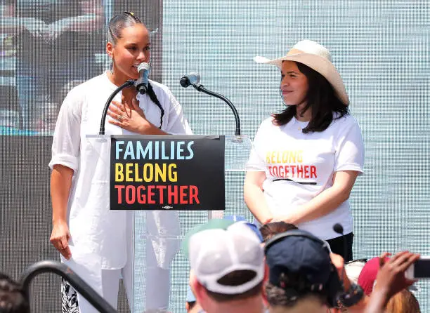 Alicia Keyes and America Ferrera