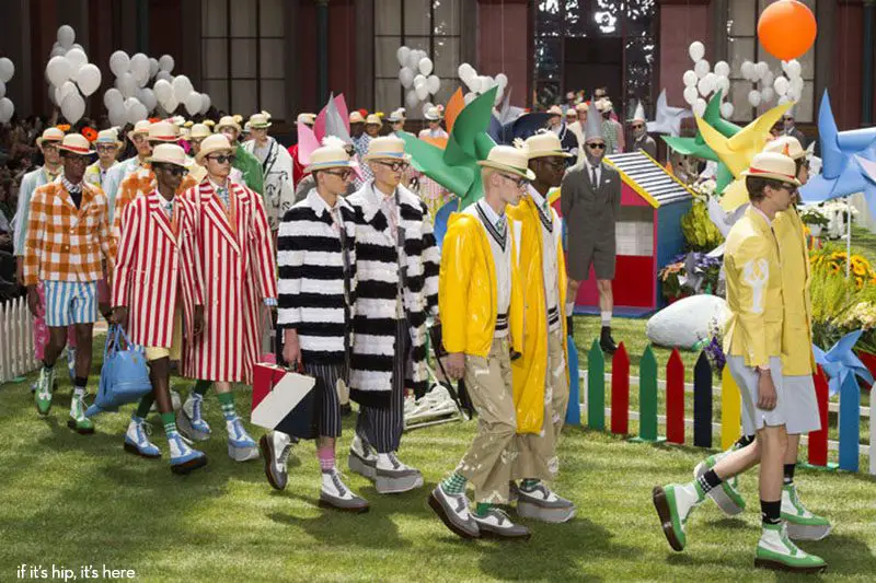 runway show finale thom browne