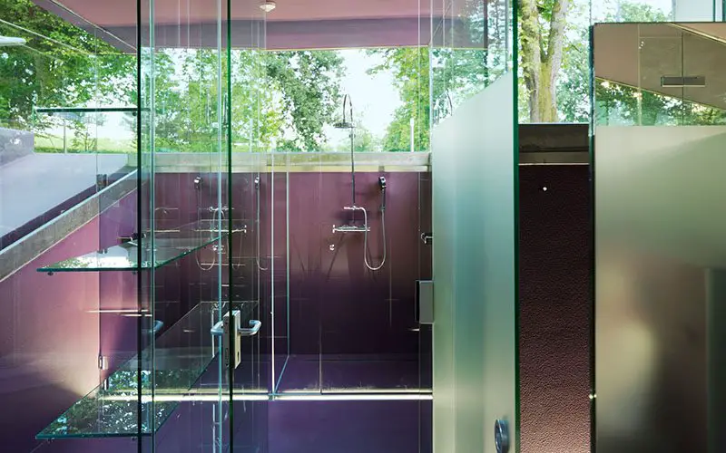 glass showers