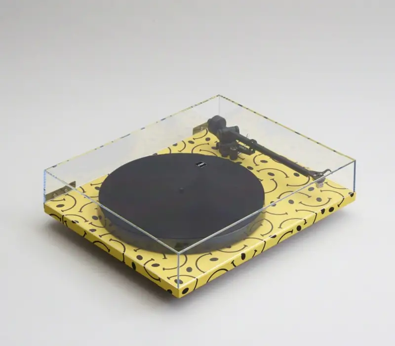 smiley turntable