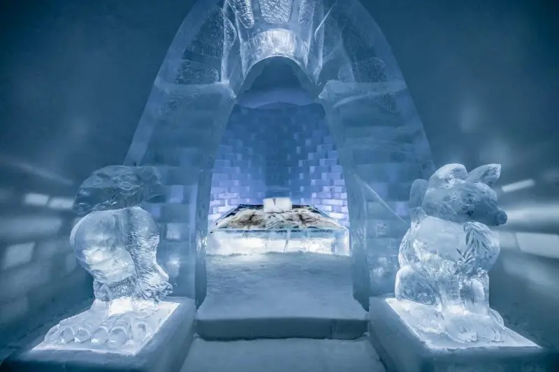 “Haven”, Jonas Johansson, Jordi Claramunt & Lukas Petko, Sweden, Spain and Slovakia