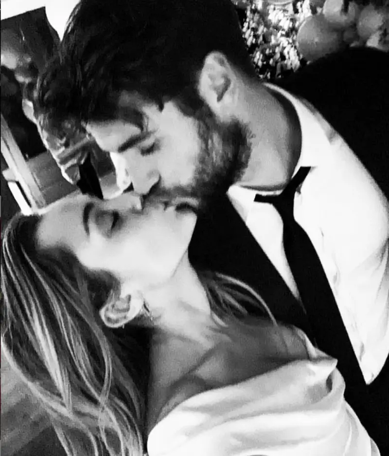 Miley Cyrus and Liam Hemsworth wedding photos