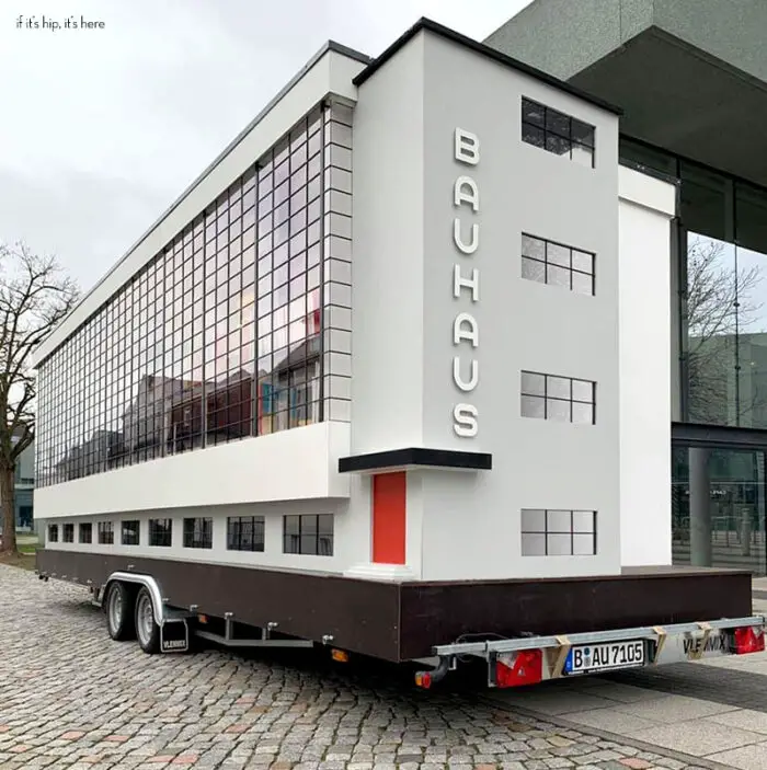Read more about the article The Bauhaus Bus, Dessau Design School Replica on Wheels