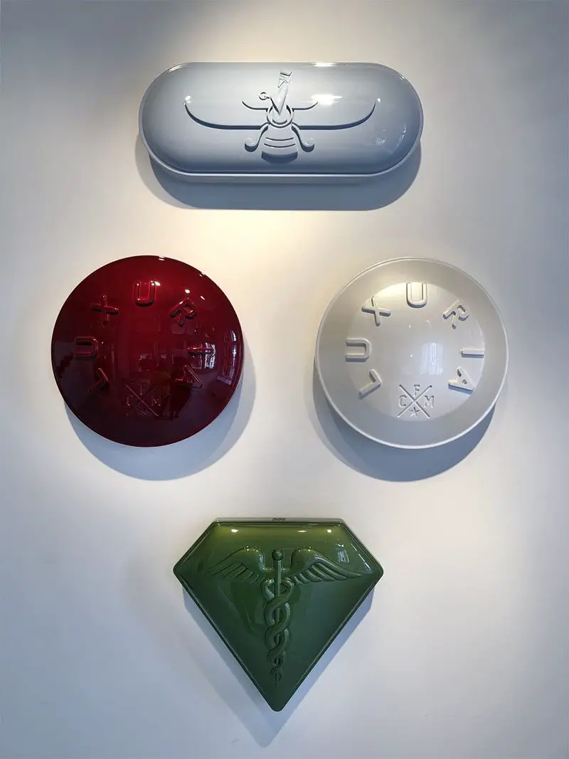 Luxuria Pills by Catharina van de Ven