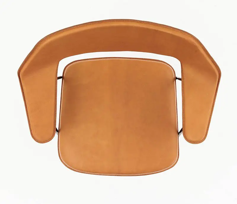 Bill Amberg 675 chair