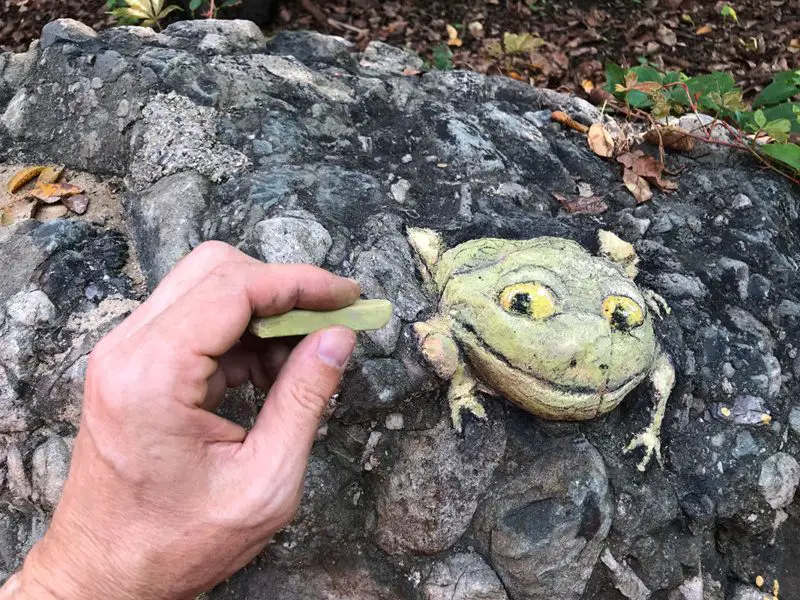 David Zinn at work