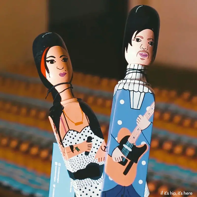 amy and prince doorstops
