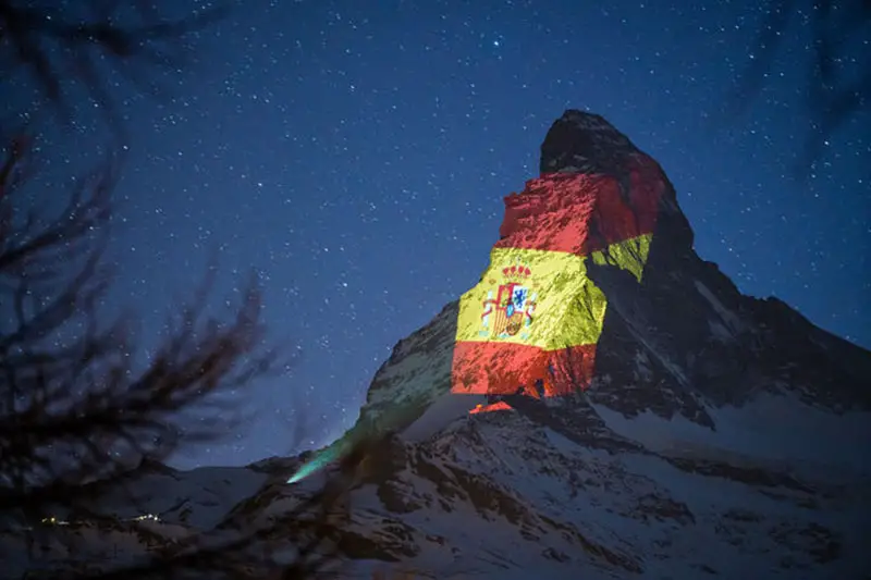 zermatt matterhorn light projection