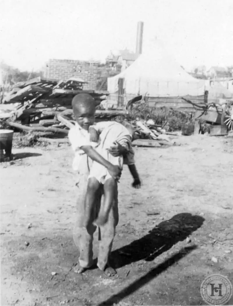 archival photos tulsa race riots