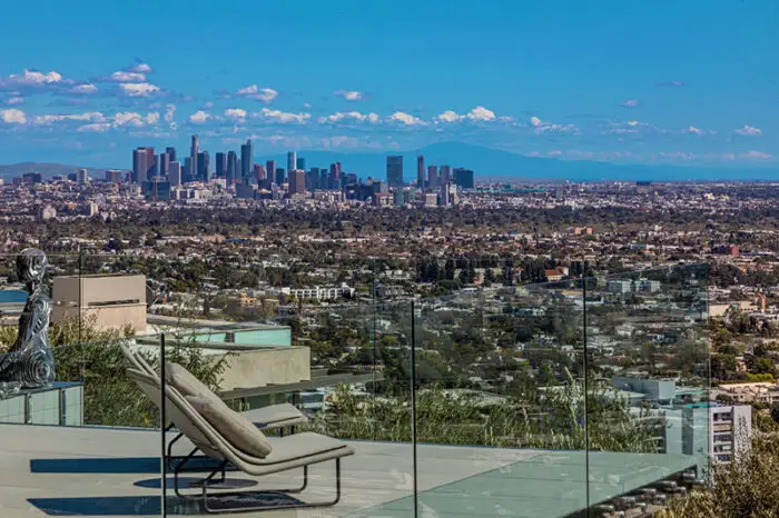 view of LA from olsun kundig collywood