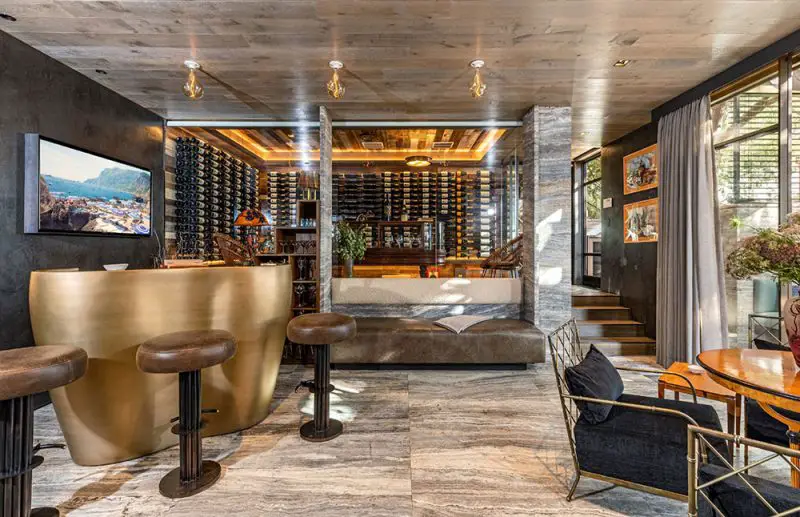 bar and wine cellar