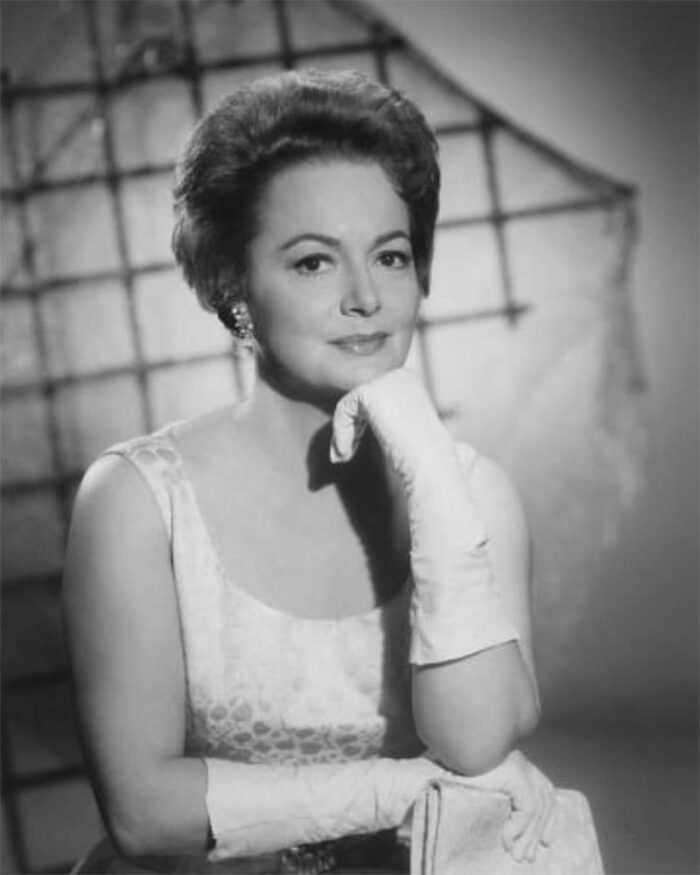 Olivia de havilland Photo by Mal Bulloch 1965