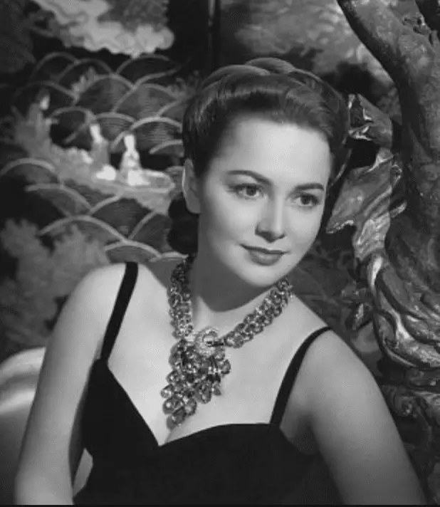 olivia de havilland Photo by Paul Hesse, 1950