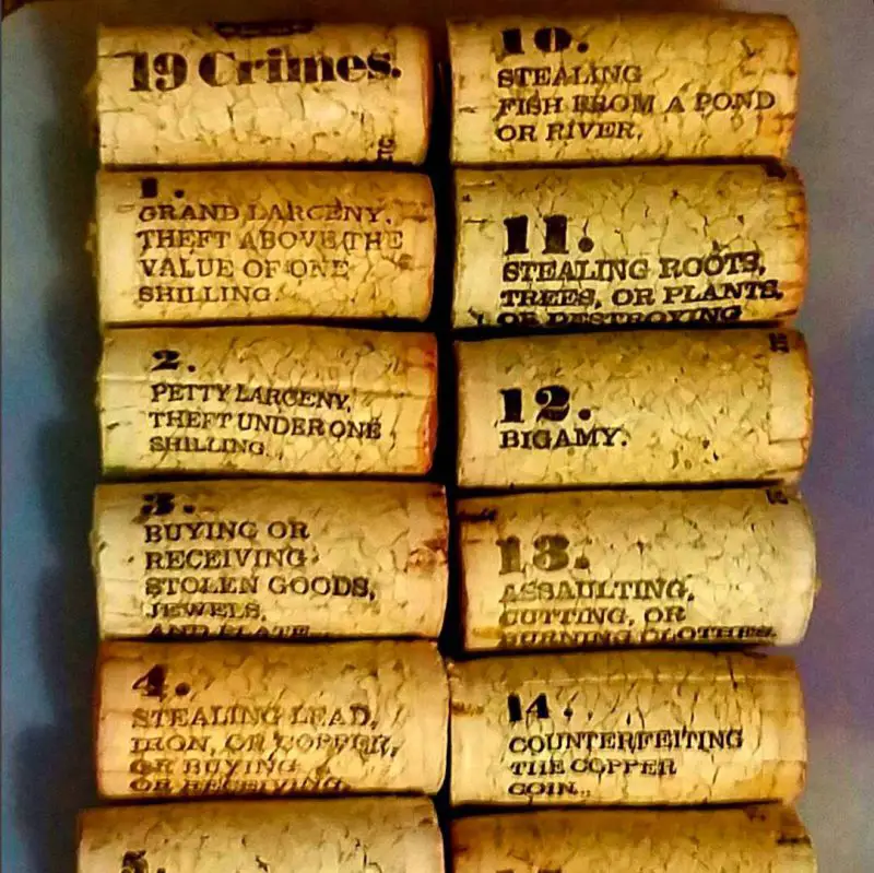 19 crimes corks