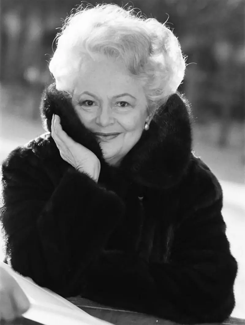 olivia de havilland in her 80s