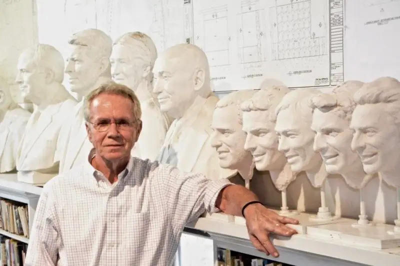 American sculptor William Behrends has been adding the race winners' faces onto the #BorgWarnerTrophy for 30 years, since 1990