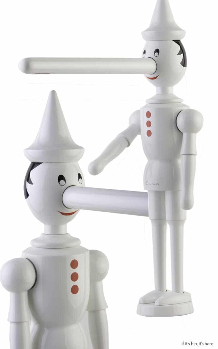 Pinocchio faucet colored white & cu