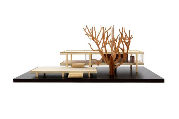 Faensworth House wood model kit