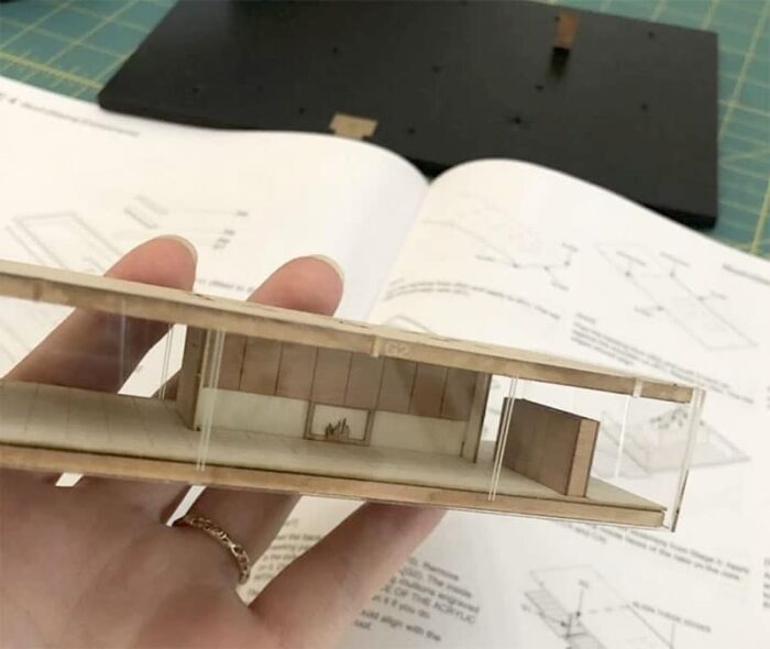 DIY farnsworth house model