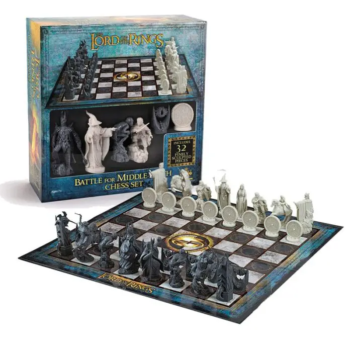 LOTR Chess Set