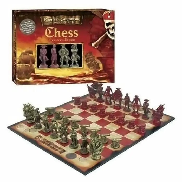 Pirates Caribbean end of the world chess set