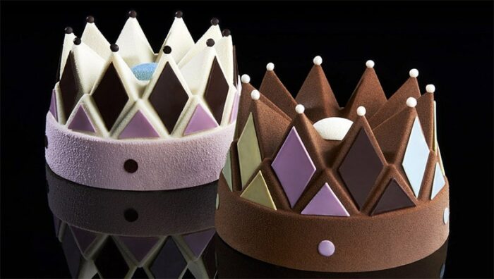 crown cakes 