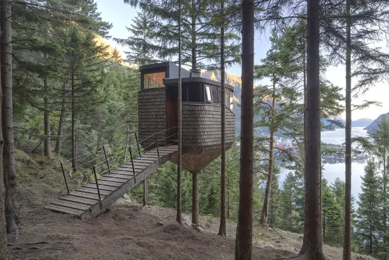 woodnest treehouse in norway