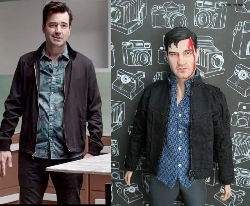 Ron Livingston and Keith Powell doll