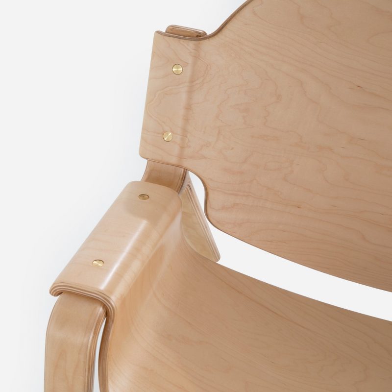 Oyster-Chair-Maple-Detail