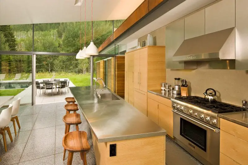 kitchen house in the mountains