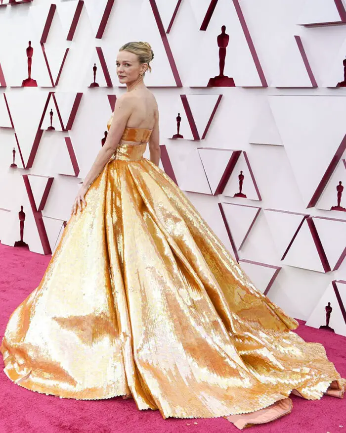 Carey Mulligan in Valentino at the 93rd Oscars