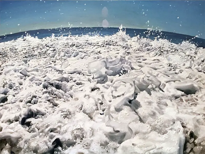 realtistic paintings of the ocean