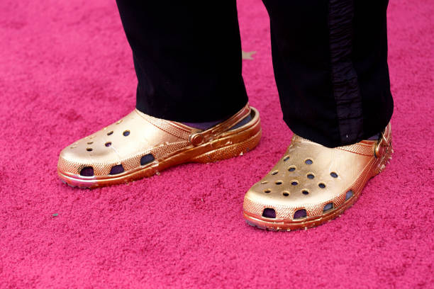 questlove gold crocs