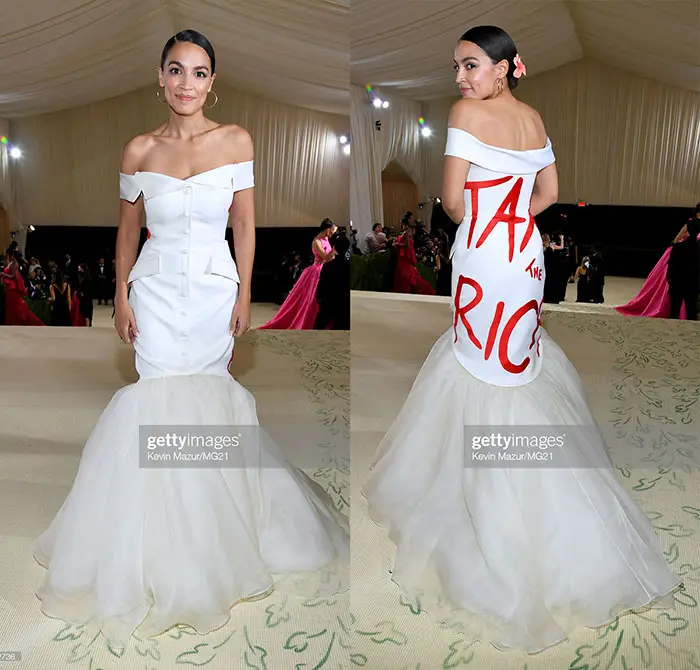 Alexandria Ocasio-Cortez met gala