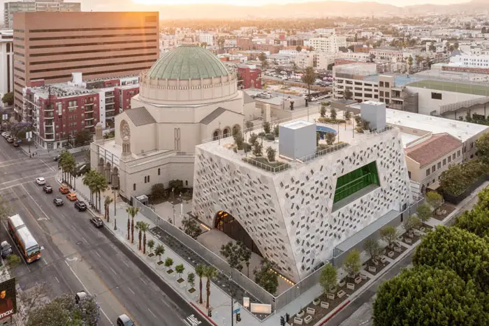 wilshire boulevard temple's audrey Irmas pavilion15 IIHIH