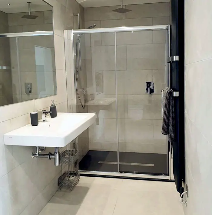 rainfall shower at boathouse