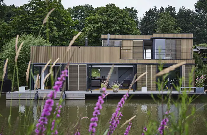modern houseboat netherlands