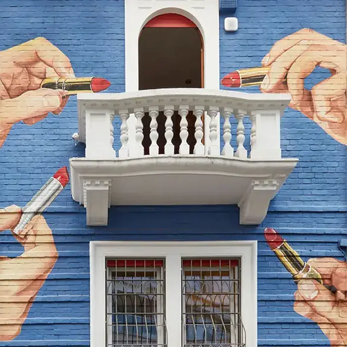 Toiletpaper Headquarters lipstick mural, detail