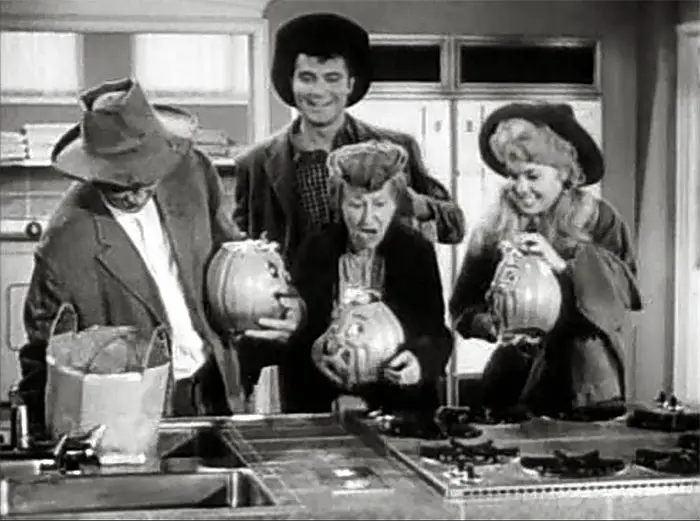 The Beverly Hillbillies, 1962 trick or treat