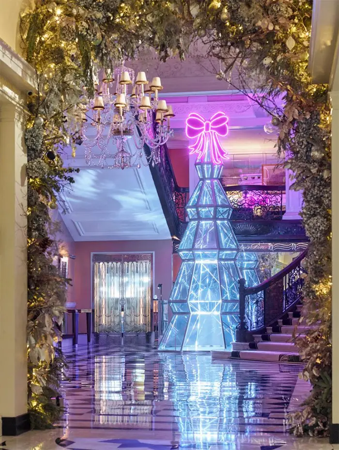 sandra choi diamond christmas tree claridge's 2022